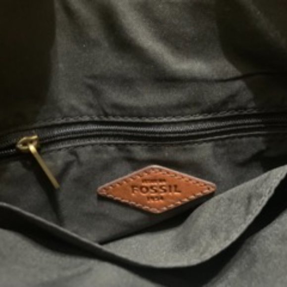 Fossil Women's Kinley Small Crossbody Purse Handbag - Picture 3 of 4